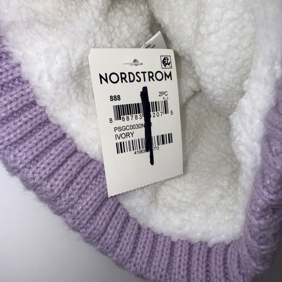 NWT Disney Princess Winter Snow Hat Beanie Gloves Set Purple Rhinestone Girls - Picture 4 of 5